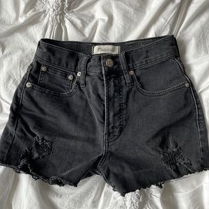 Madewell black denim short(size 23)